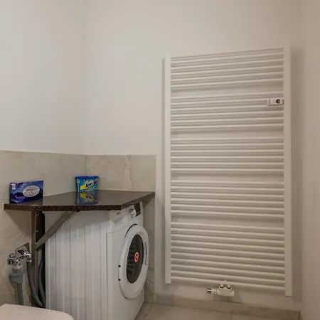 Daire Sweethome - Luxus Pur - Grosse Kueche, Terrasse, Stellplatz, Wifi *